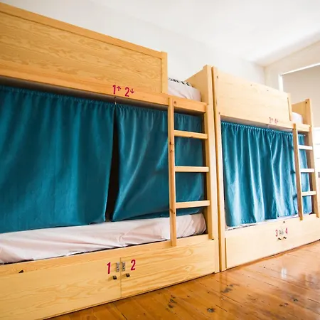 Nice Way Porto Hostel-3